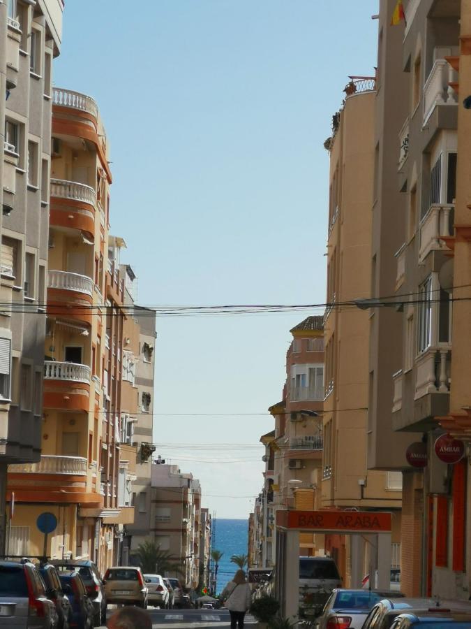 Rent An Apartment In Torrevieja Exterior foto