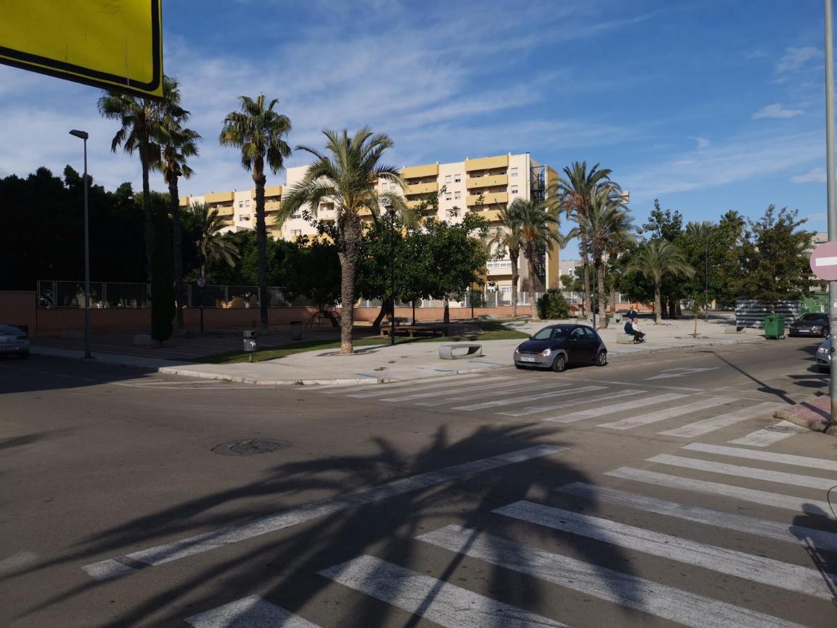 Rent An Apartment In Torrevieja Exterior foto